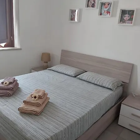 Apartment Giuly Two Cabras